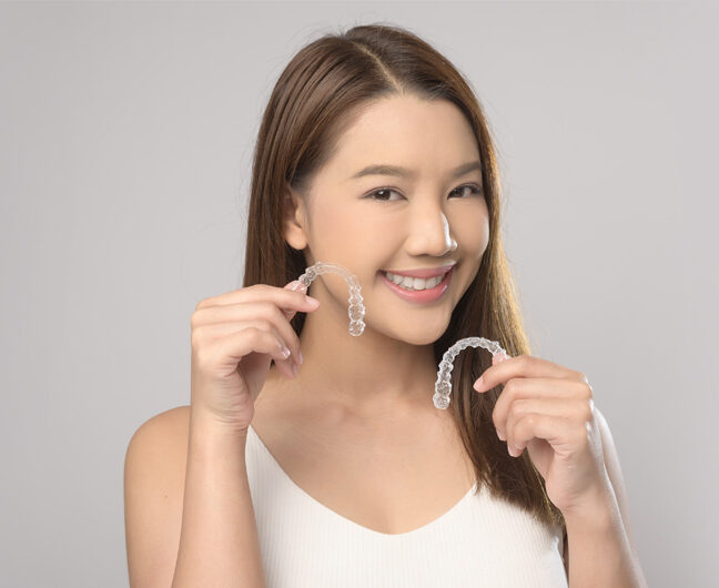 Save $1000 on Invisalign and take home free teeth whitening trays